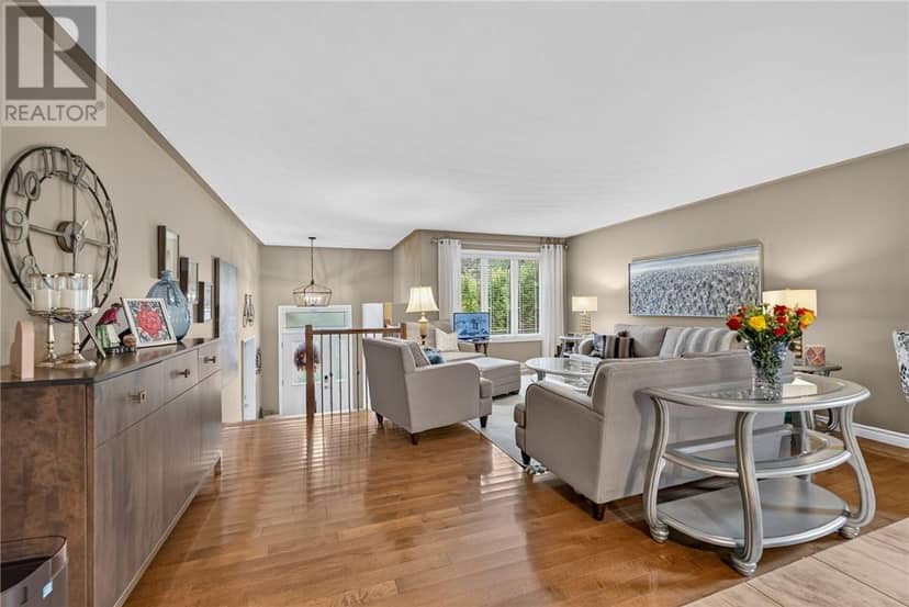 4357 Noel Street — photo 29 of 40