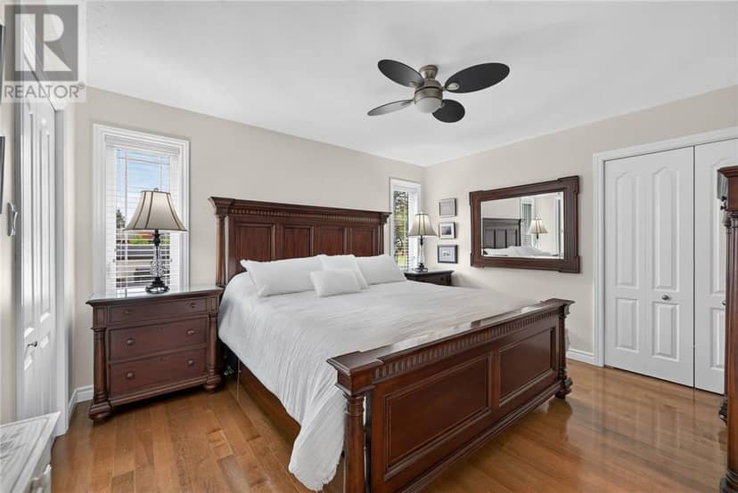 4357 Noel Street — photo 34 of 40