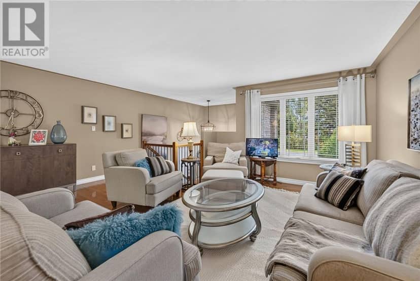 4357 Noel Street — photo 31 of 40