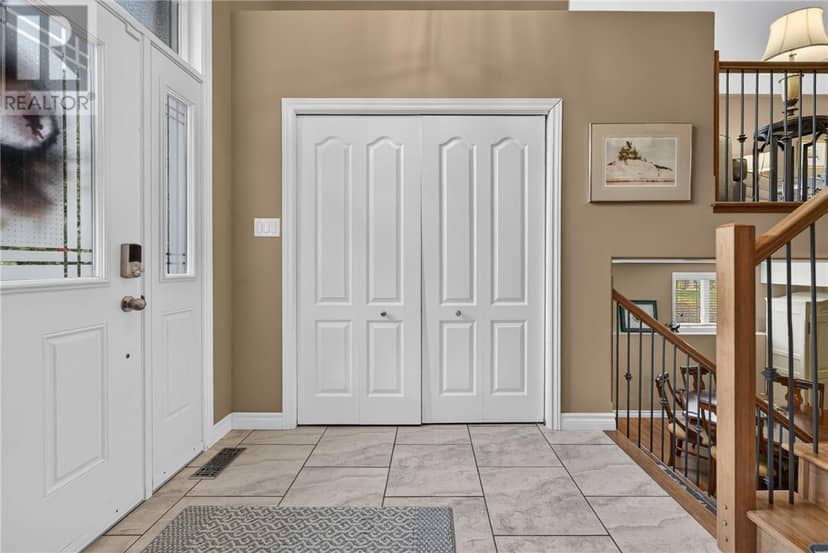4357 Noel Street — photo 9 of 40