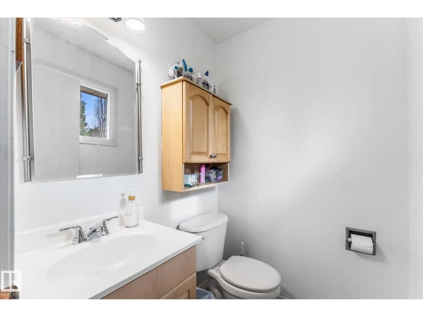 8721 99 AV — photo 19 of 40