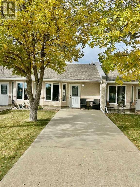 24 Providence Way, Coaldale