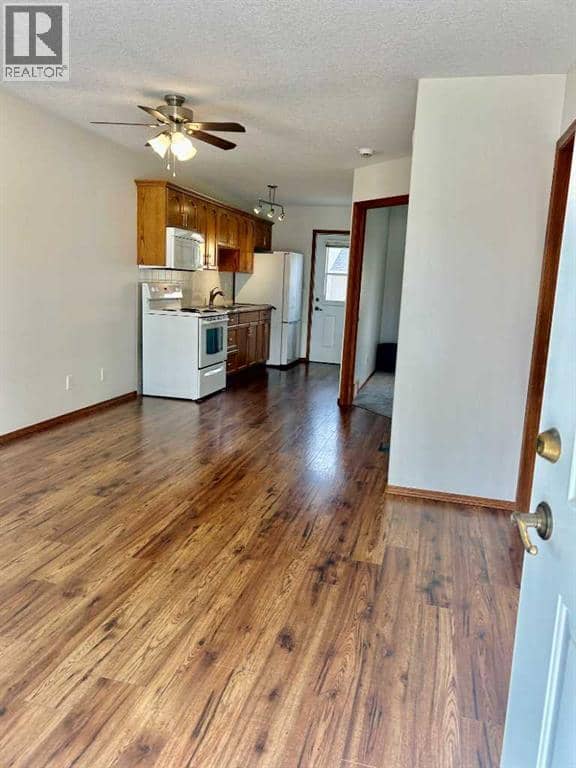 24 Providence Way, Coaldale, photo 3