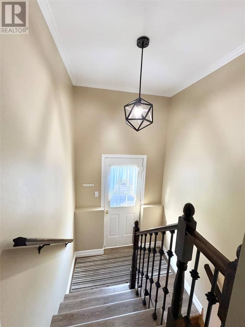 50 Caledonia Road — photo 8 of 38
