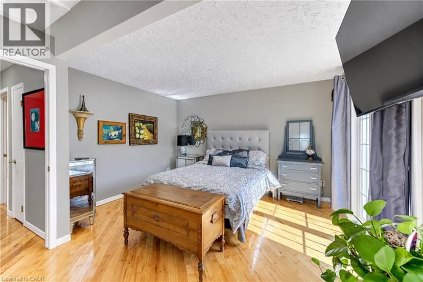 218 FORESTWOOD Drive — photo 23 of 40