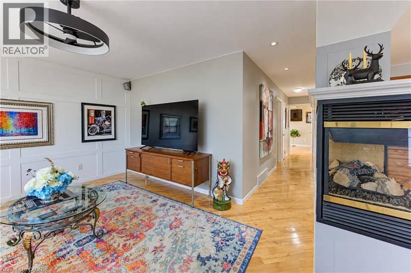 218 FORESTWOOD Drive — photo 6 of 40