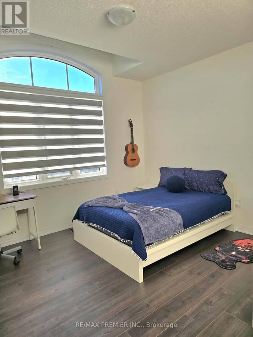 106 Ed Ewert Avenue — photo 31 of 37