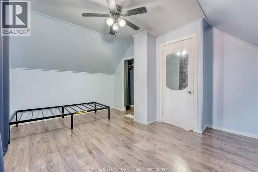 1015 Partington Avenue — photo 26 of 34