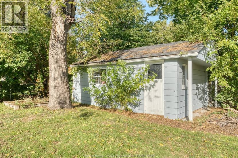 1015 Partington Avenue — photo 33 of 34