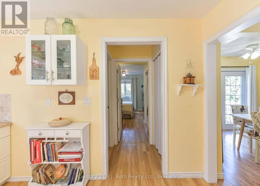 331 Moffat Street — photo 17 of 40