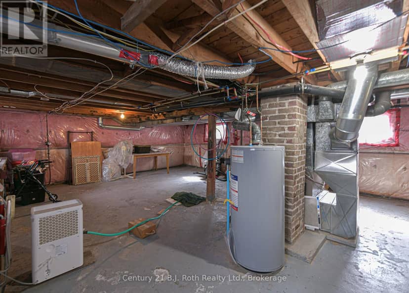 331 Moffat Street — photo 30 of 40
