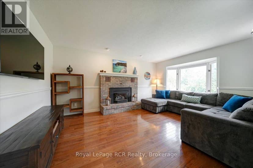 303 6th Avenue W — photo 19 of 40