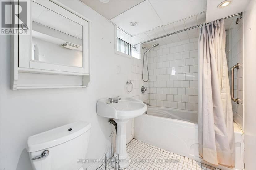 39 Ridgewood Avenue — photo 30 of 40