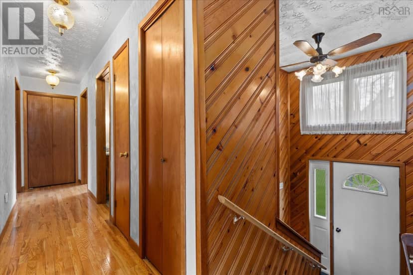 5407 Highway 3 — photo 13 of 40