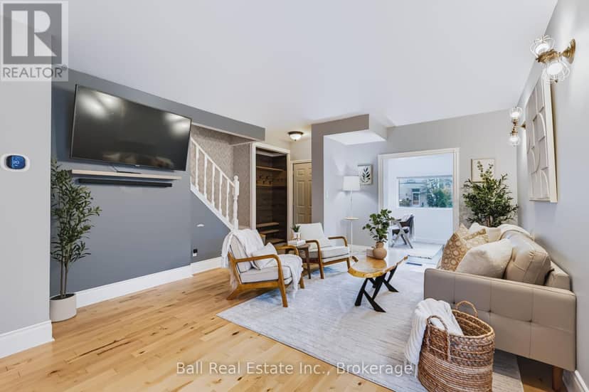 196 Perry Street — photo 16 of 40