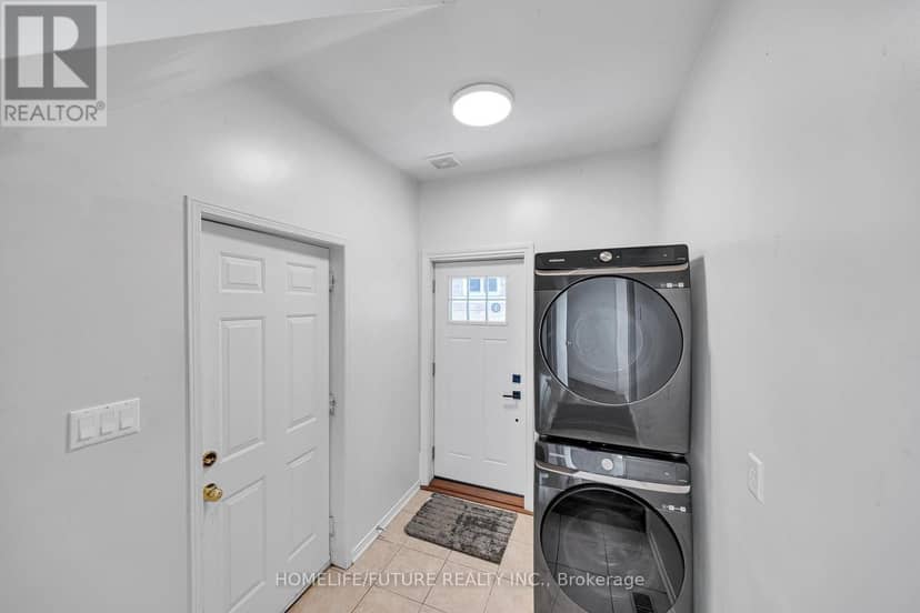17 Grainger Crescent — photo 15 of 40