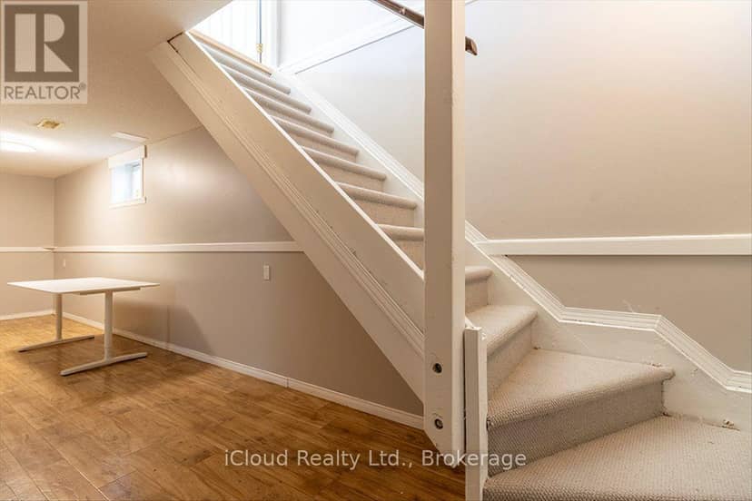 184 Madelaine Drive — photo 21 of 40