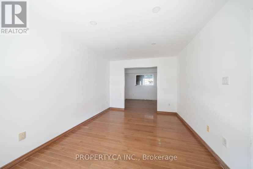 51 Leggott Avenue — photo 10 of 36