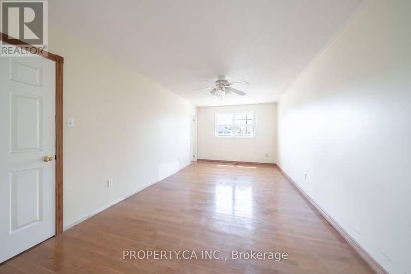 51 Leggott Avenue — photo 17 of 36