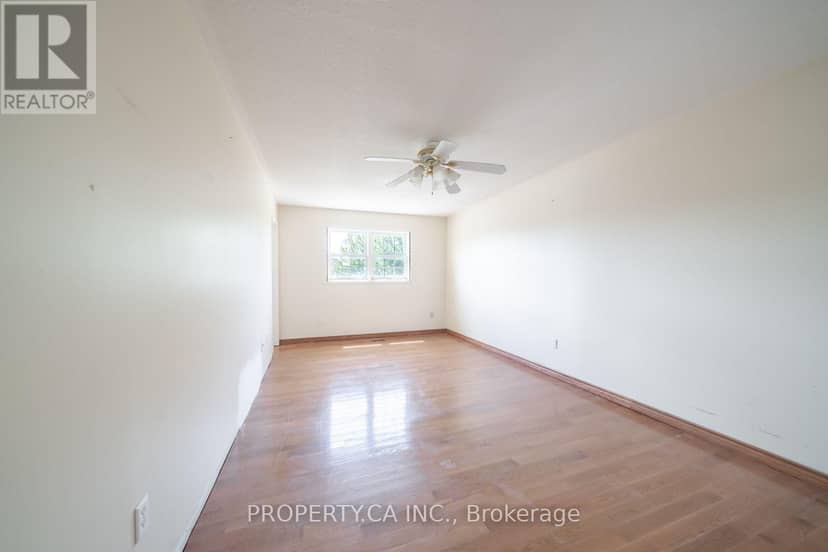51 Leggott Avenue — photo 18 of 36