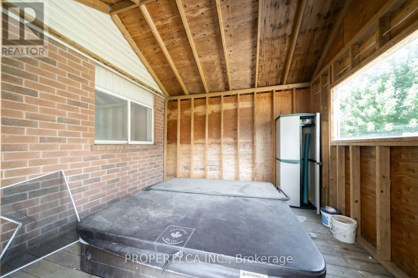 51 Leggott Avenue — photo 32 of 36