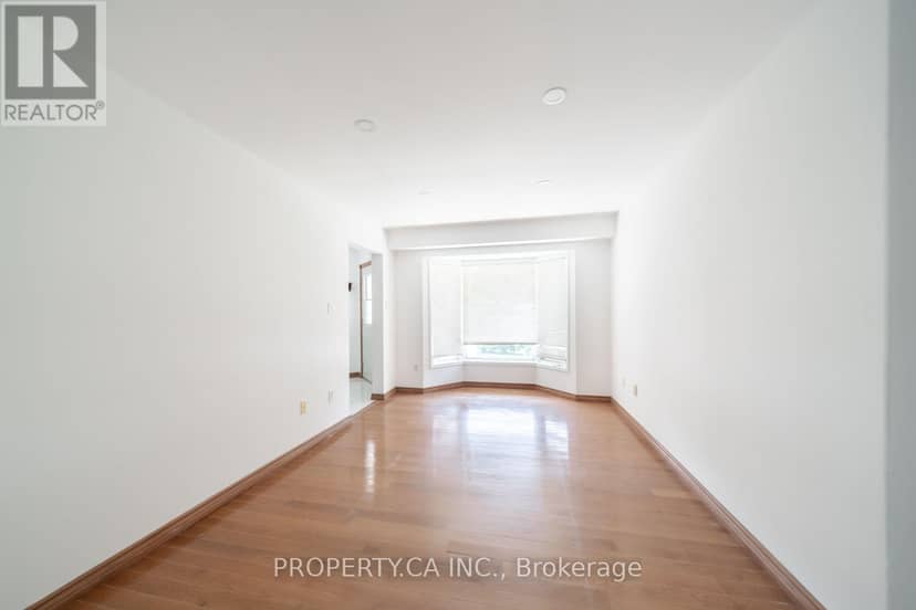 51 Leggott Avenue — photo 4 of 36