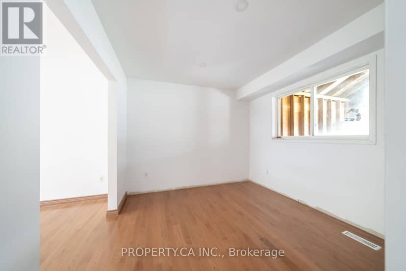 51 Leggott Avenue — photo 7 of 36
