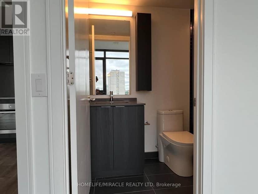 1603 - 86 Dundas Street E — photo 19 of 25