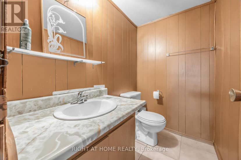 7 Daystrom Drive — photo 24 of 28