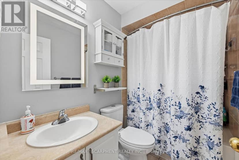 5035 Corporate Drive — photo 25 of 40