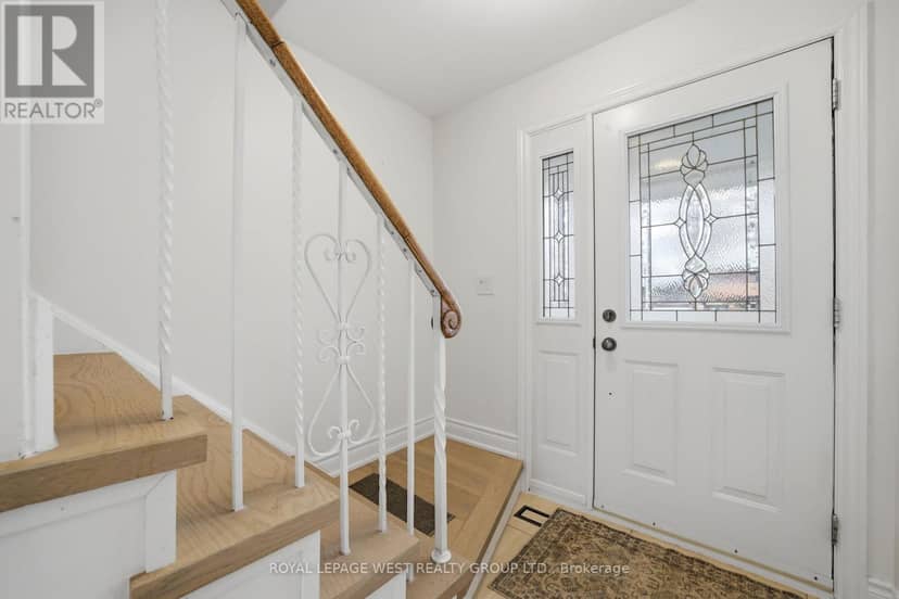 3334 Enniskillen Circle, Mississauga, photo 3