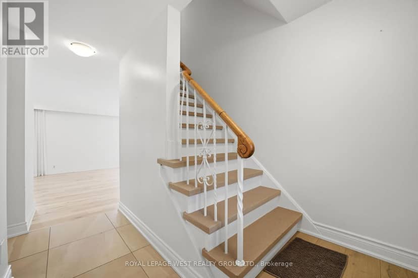 3334 Enniskillen Circle, Mississauga, photo 4