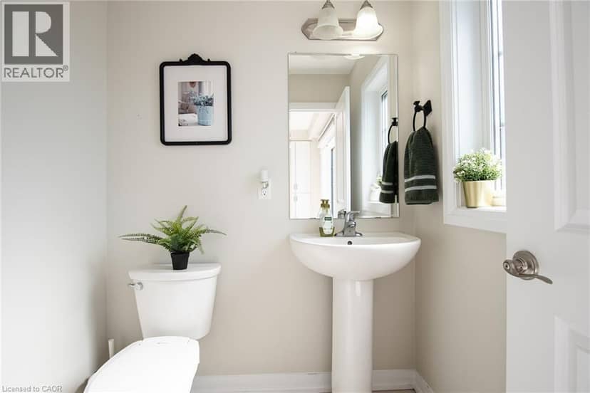 120 MONARCH WOODS Drive — photo 20 of 40