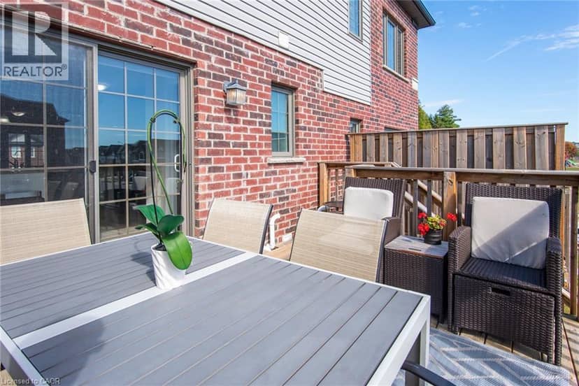 120 MONARCH WOODS Drive — photo 35 of 40