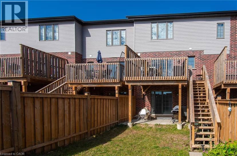120 MONARCH WOODS Drive — photo 39 of 40