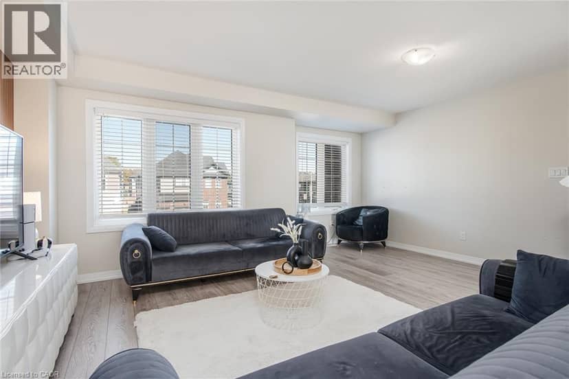 120 MONARCH WOODS Drive — photo 6 of 40