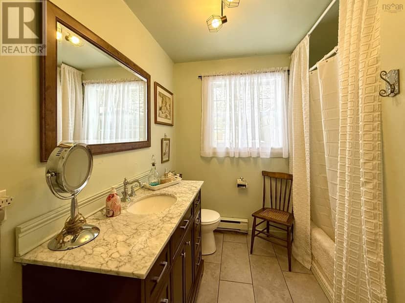 47 & 49 Geiger Drive — photo 12 of 21
