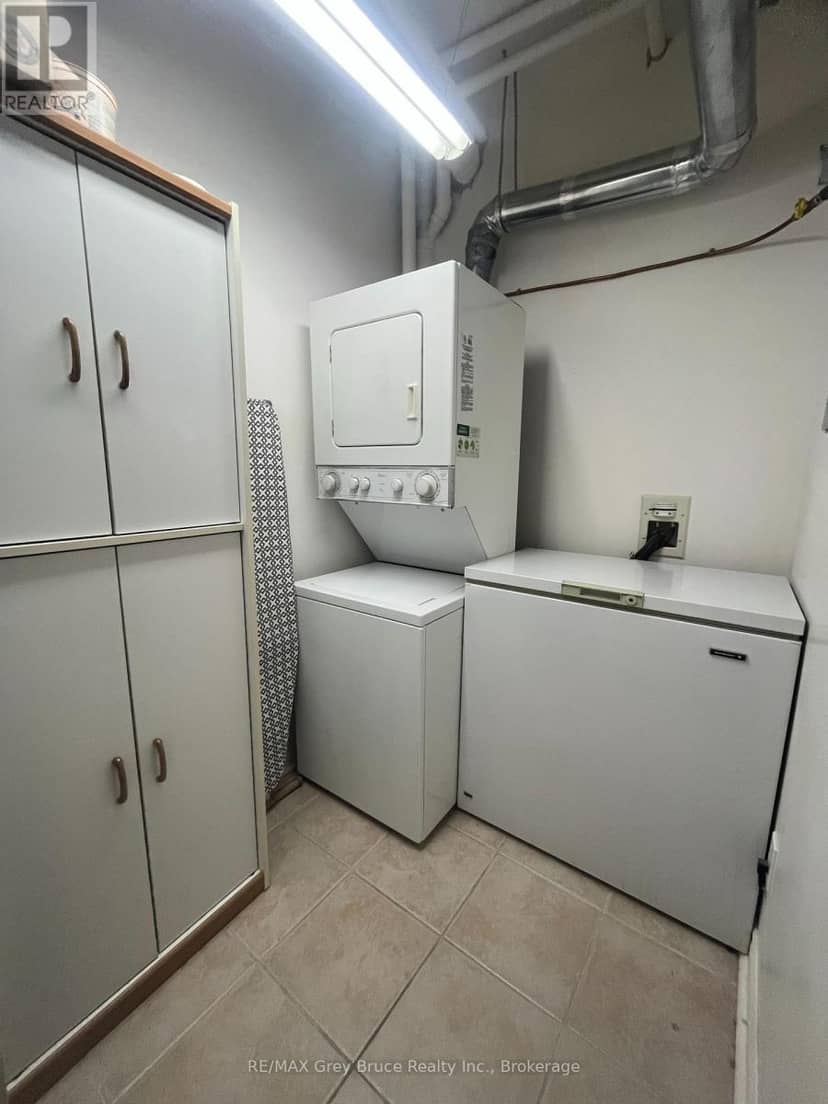 308 - 34 Bayfield Street — photo 15 of 28