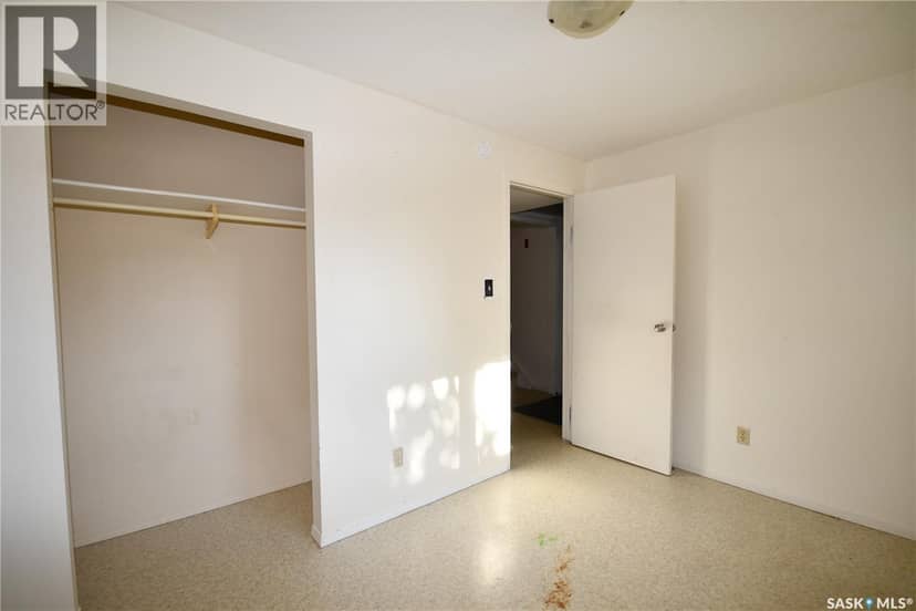 811 Main STREET — photo 17 of 32