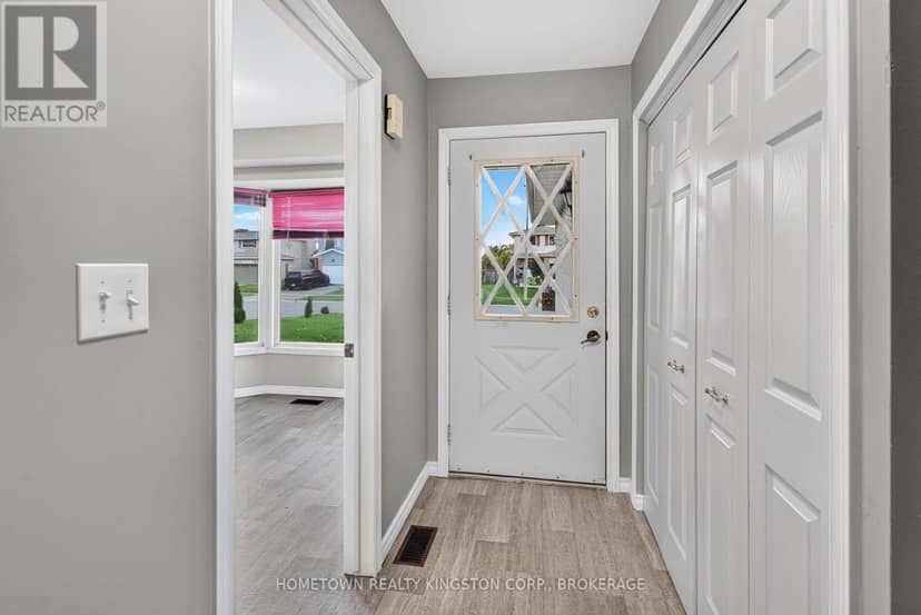 1096 Willowood Drive — photo 2 of 26