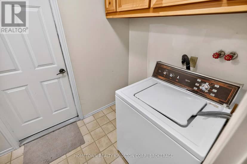 1096 Willowood Drive — photo 4 of 26