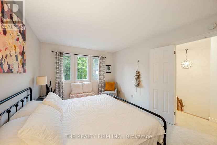 12 - 810 Maitland Street — photo 19 of 32