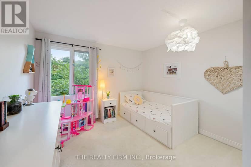 12 - 810 Maitland Street — photo 23 of 32