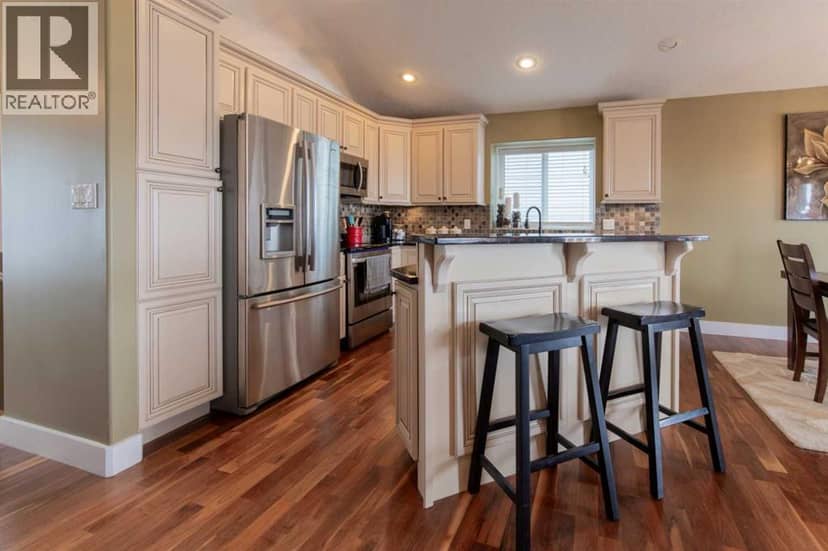 37 Laurel Place — photo 17 of 40