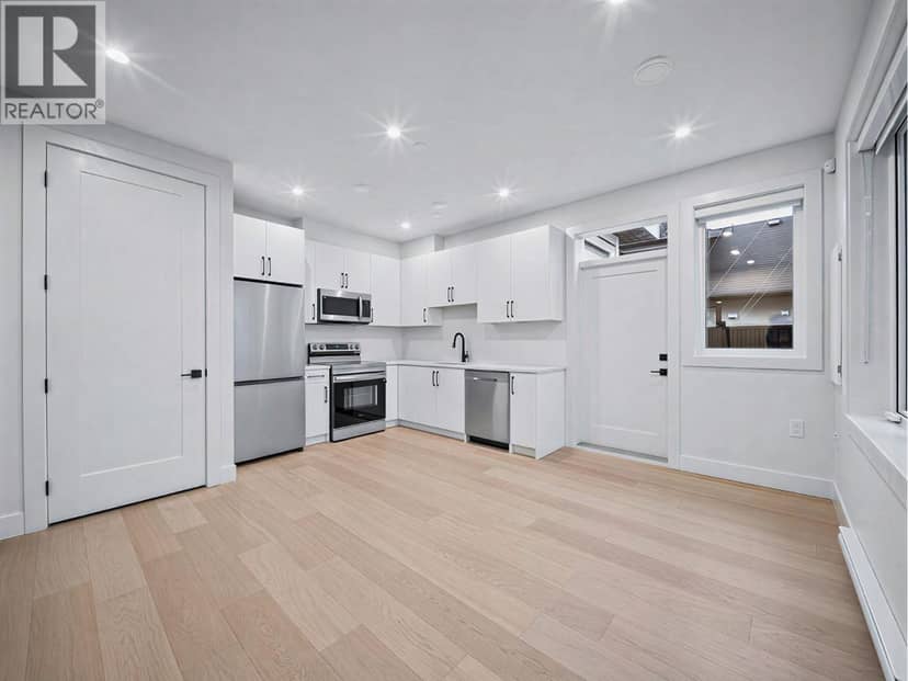 2 6989 KERR STREET, Vancouver, photo 2