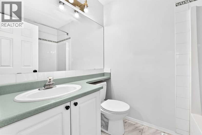 37 Beddington Gardens NE — photo 28 of 40