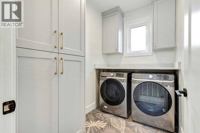 1906 5 Street NE — photo 14 of 29