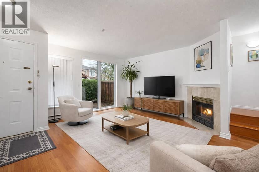 15 3428 ADANAC STREET, Vancouver, photo 2