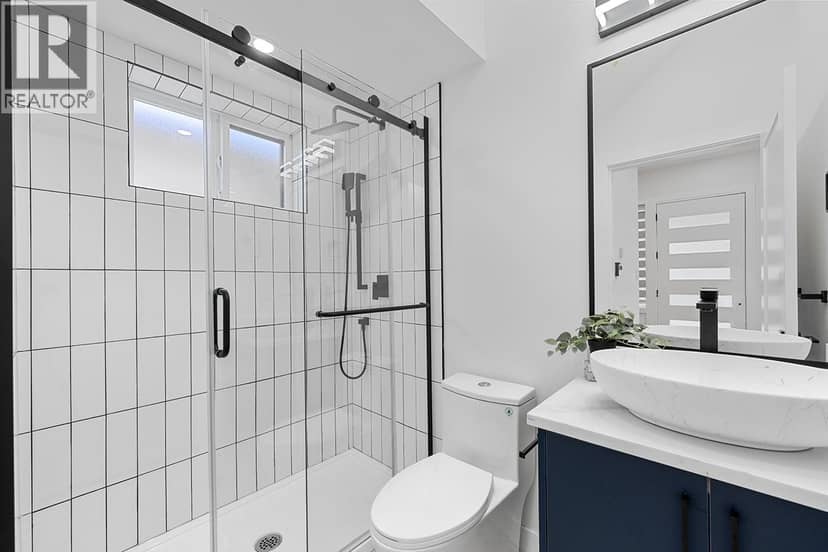 2995 E 17TH AVENUE, Vancouver, photo 6
