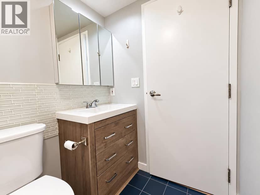 903 933 SEYMOUR STREET, Vancouver, photo 7